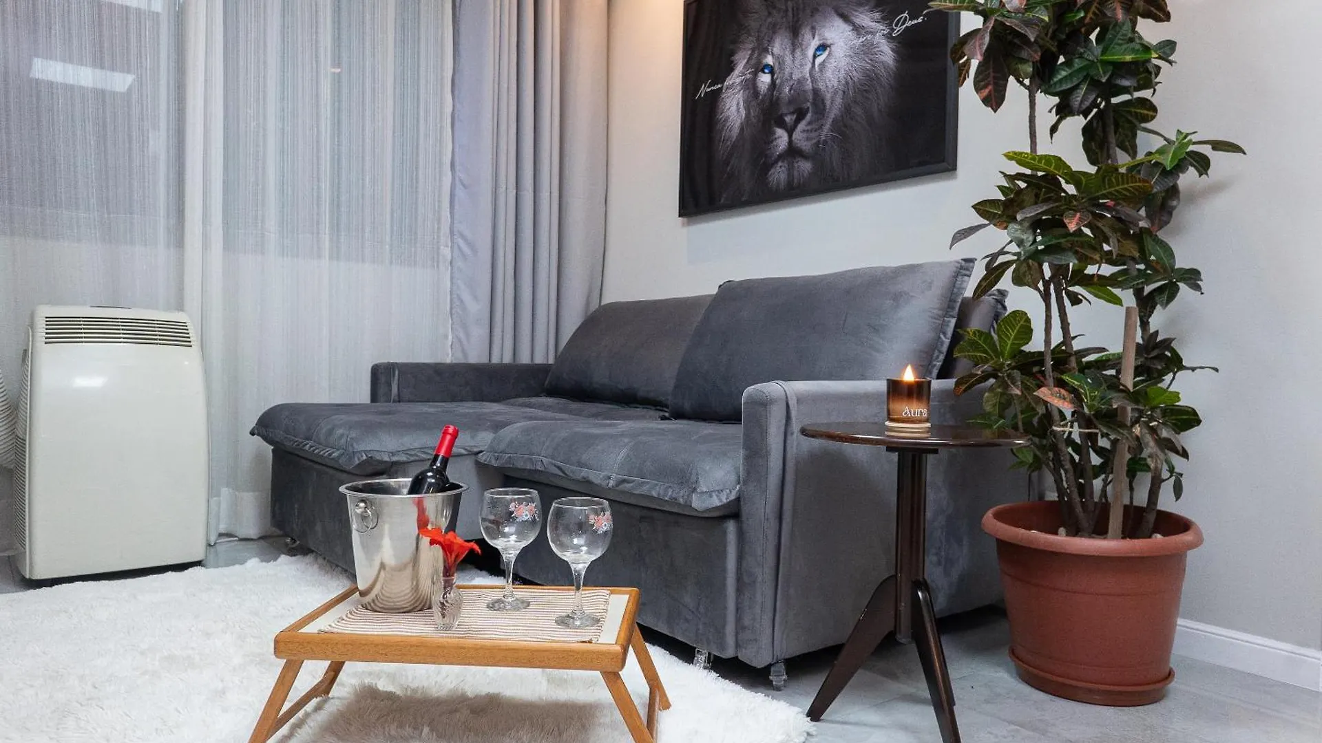Apartamento Dos Espelhos Ao Lado Do Metro Na Vila Prudente Sao Paulo
