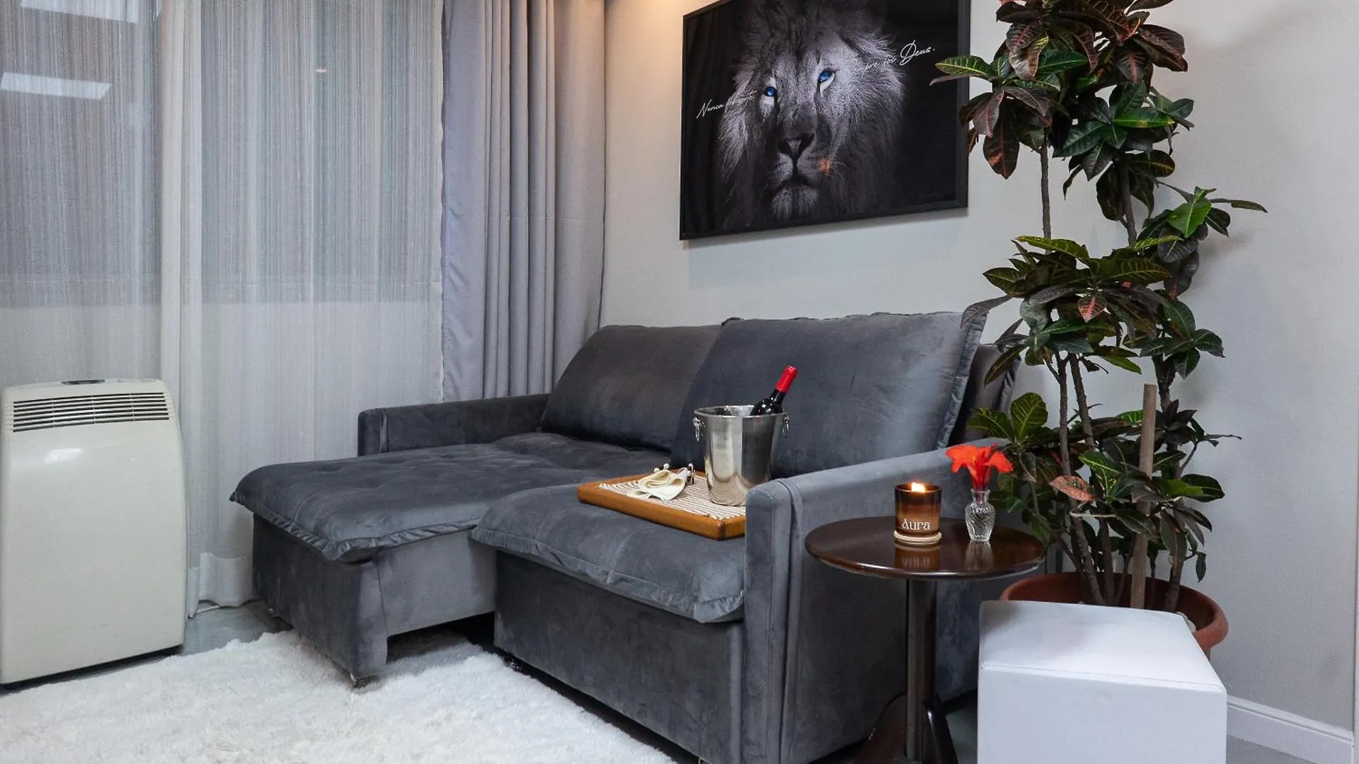 Apartamento Dos Espelhos Ao Lado Do Metro Na Vila Prudente Sao Paulo Apartment