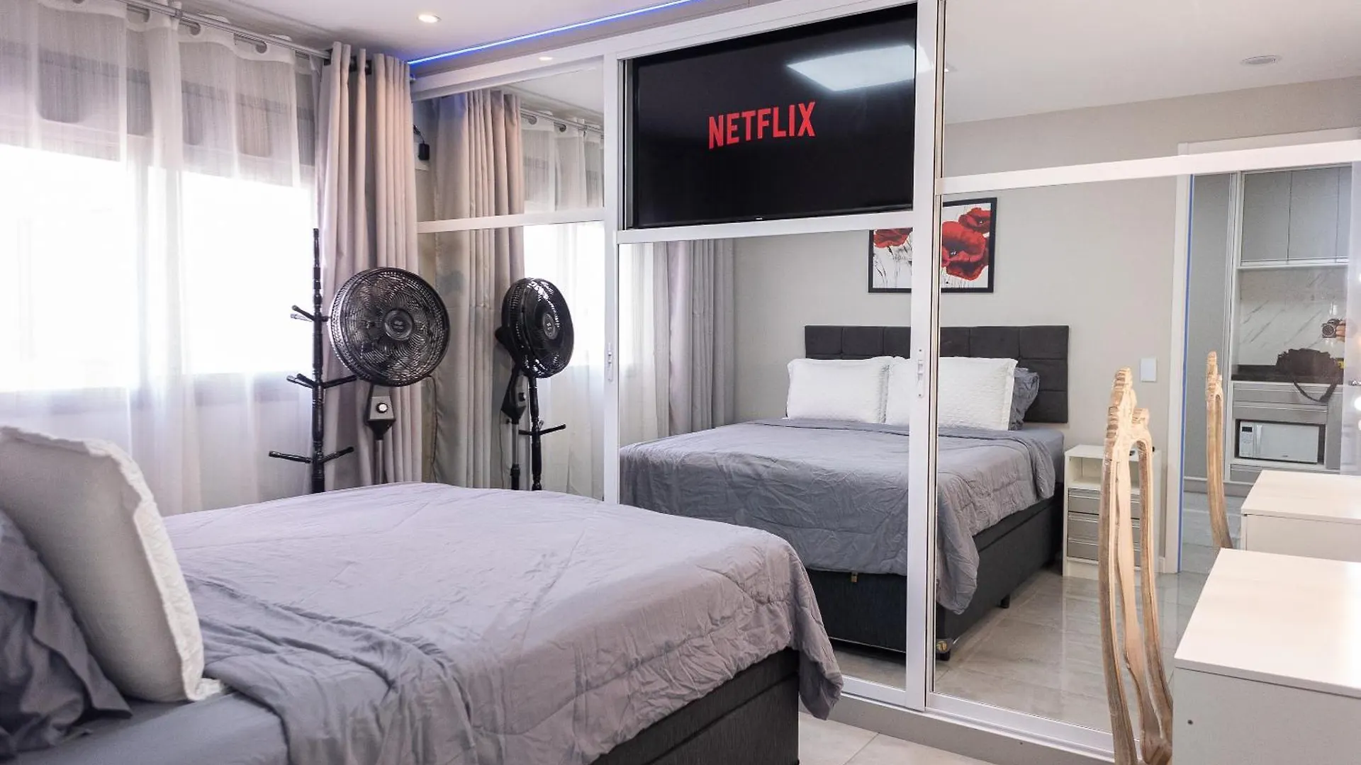 Apartamento Dos Espelhos Ao Lado Do Metro Na Vila Prudente Sao Paulo 0*,
