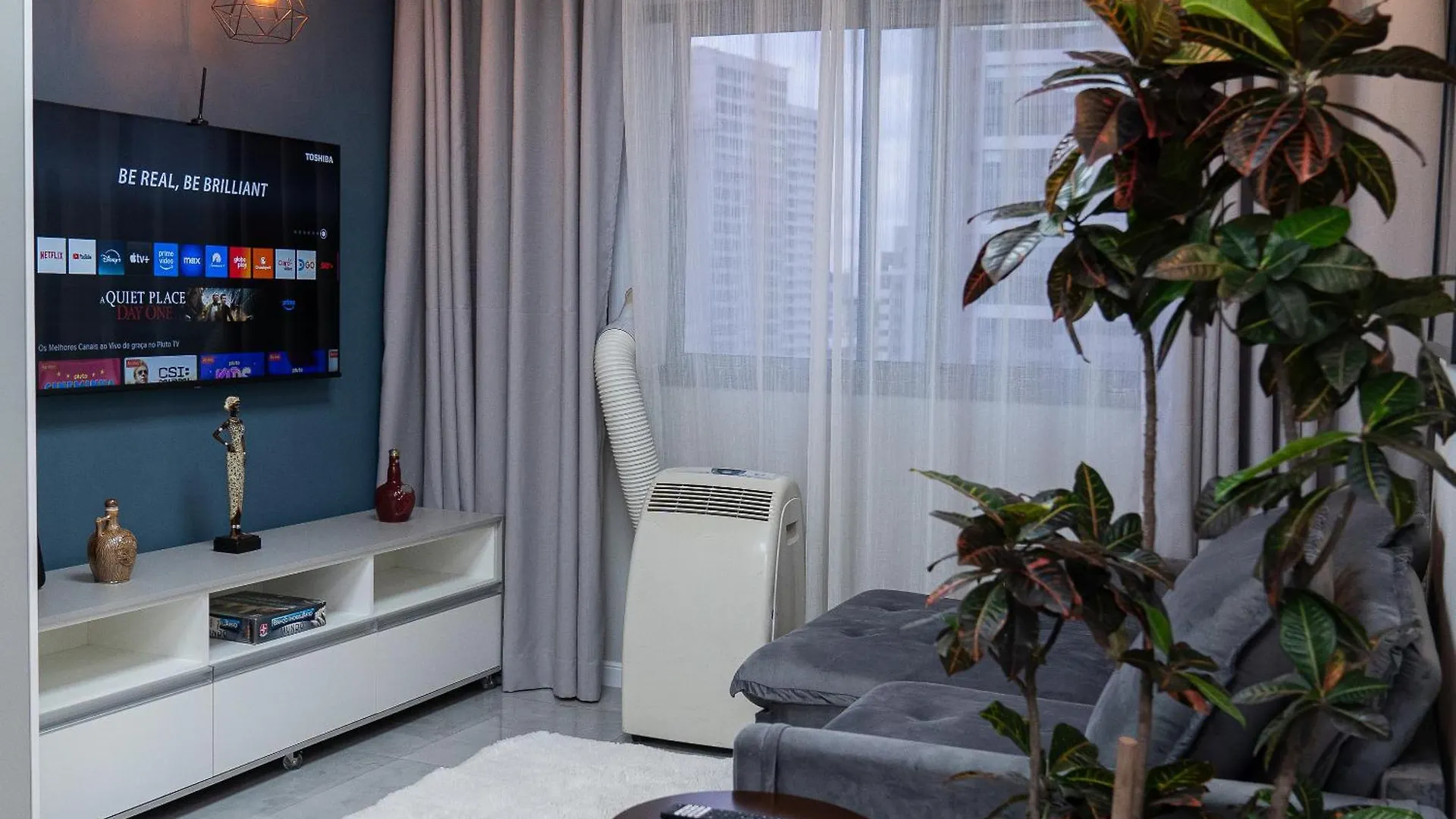 Apartamento Dos Espelhos Ao Lado Do Metro Na Vila Prudente Sao Paulo Apartment