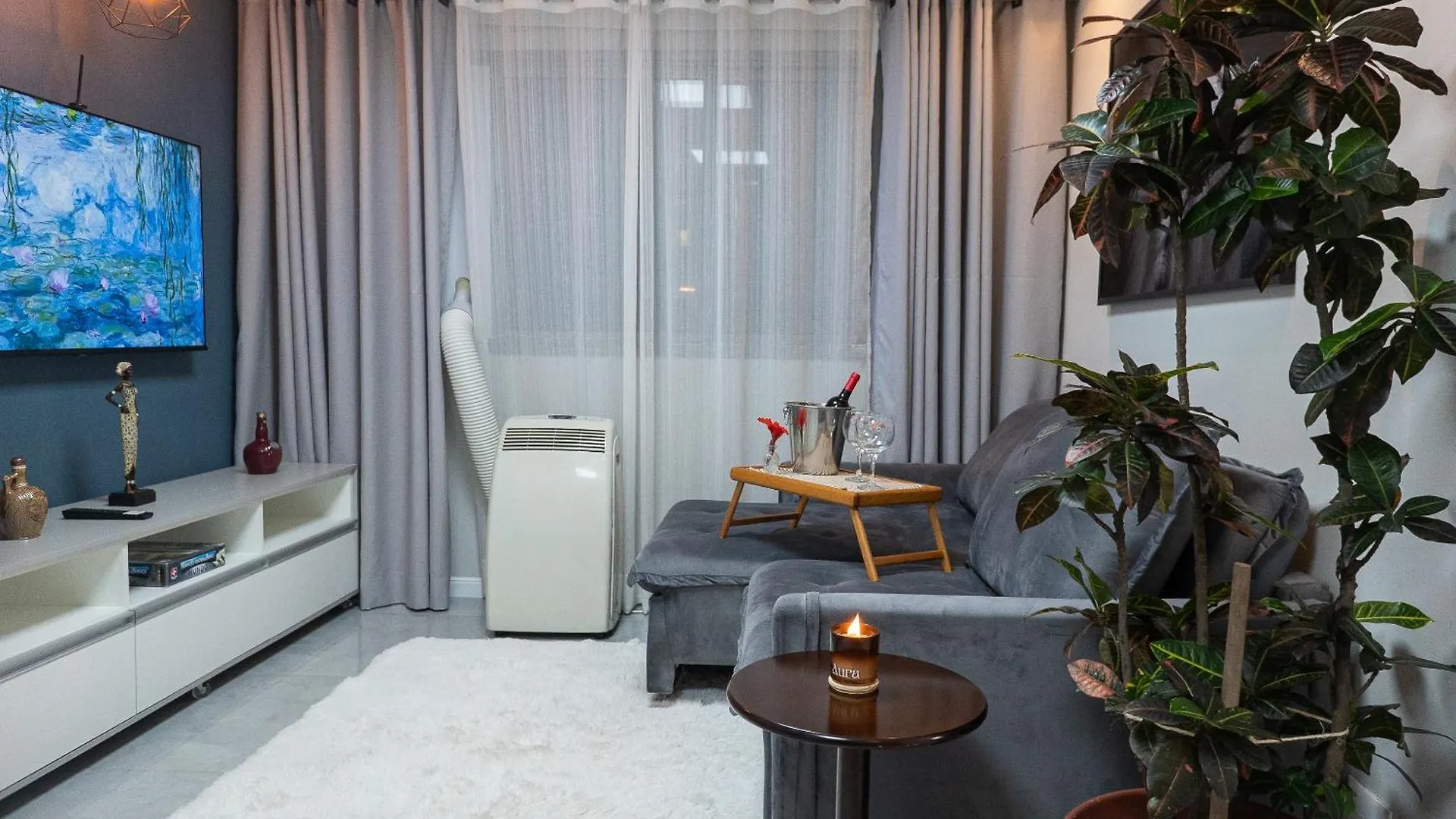 Apartamento Dos Espelhos Ao Lado Do Metro Na Vila Prudente Sao Paulo
